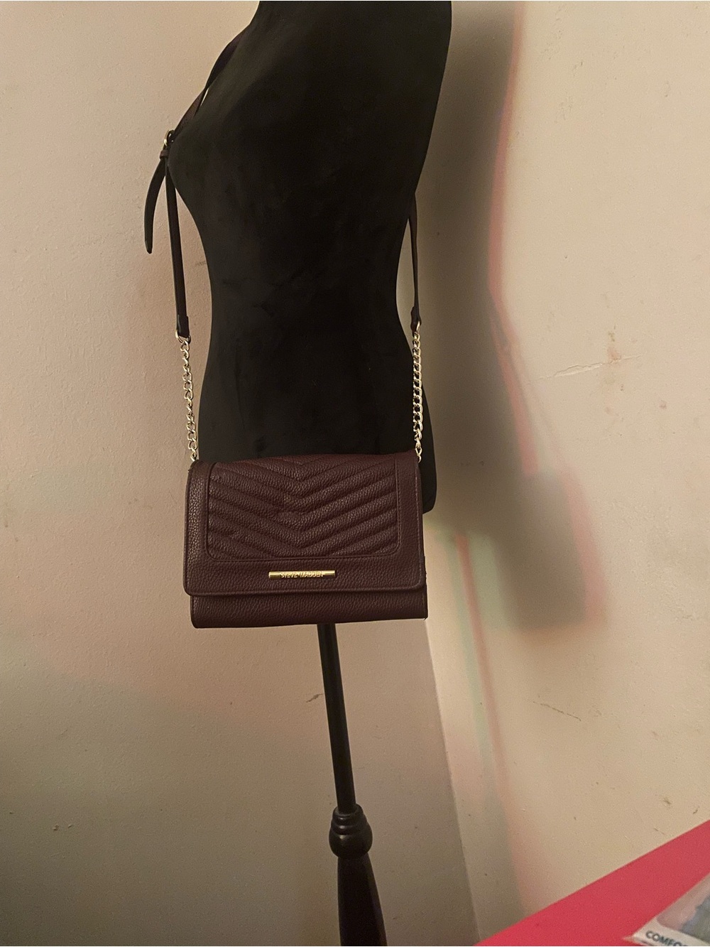 Steve Madden Quilted Crossbody Bag in Burgundy with Gold Chain